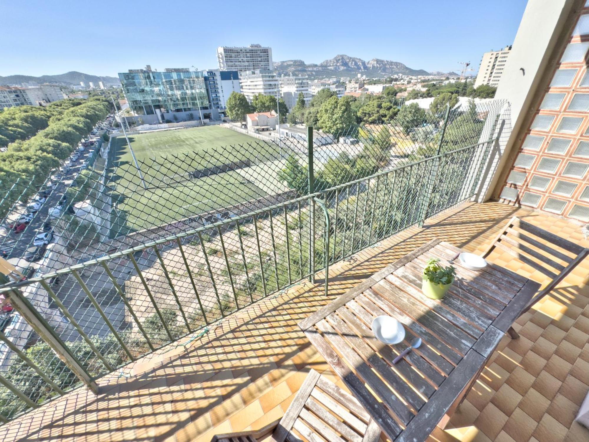 Vue Incroyable, Lumineux & Calme Apartment